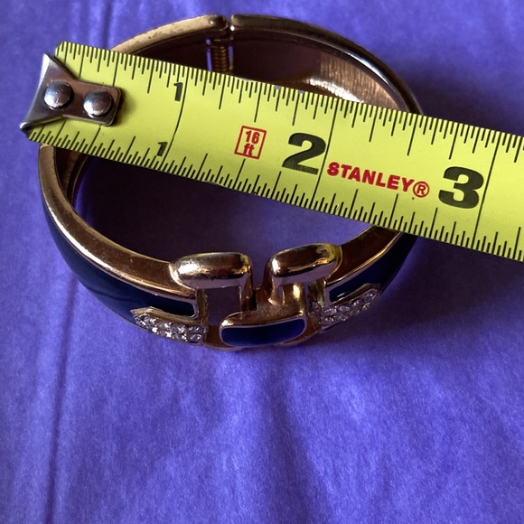 Stella and Dot clamper statement bracelet - Picture 2 of 2